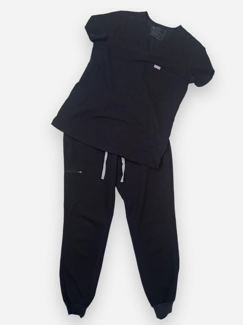Figs Black women scrub size S in Black PO#5049